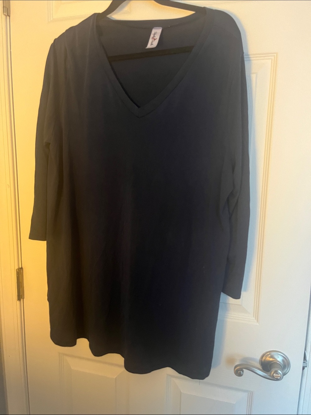 V-Neck 3/4 Sleeve Tunic Top - Navy